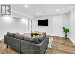 Basement Apt - 5463 Fudge Terrace, Mississauga, ON L5M0N1 Photo 16