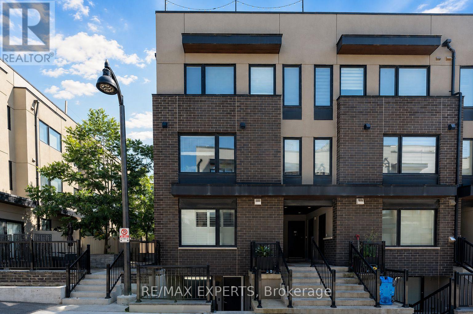 #1 142 WILLIAM DUNCAN ROAD - 2