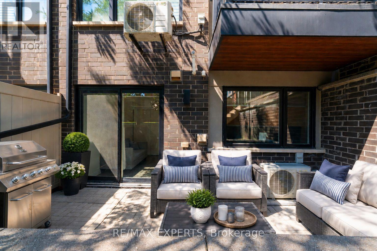 #1 142 WILLIAM DUNCAN ROAD - 21