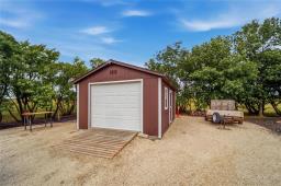 1655 Krahn Road, St Adolphe, MB R5A1A1 Photo 36