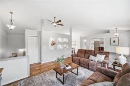 3pc Bathroom - 1655 Krahn Road, St Adolphe, MB R5A1A1 Photo 8