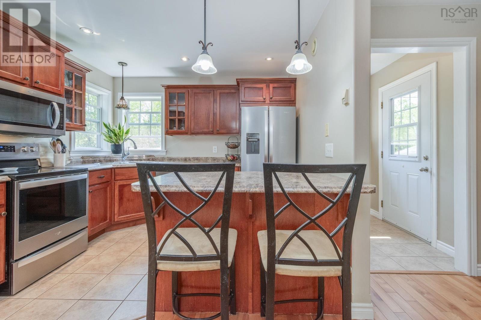 73 Strickland Avenue - 7