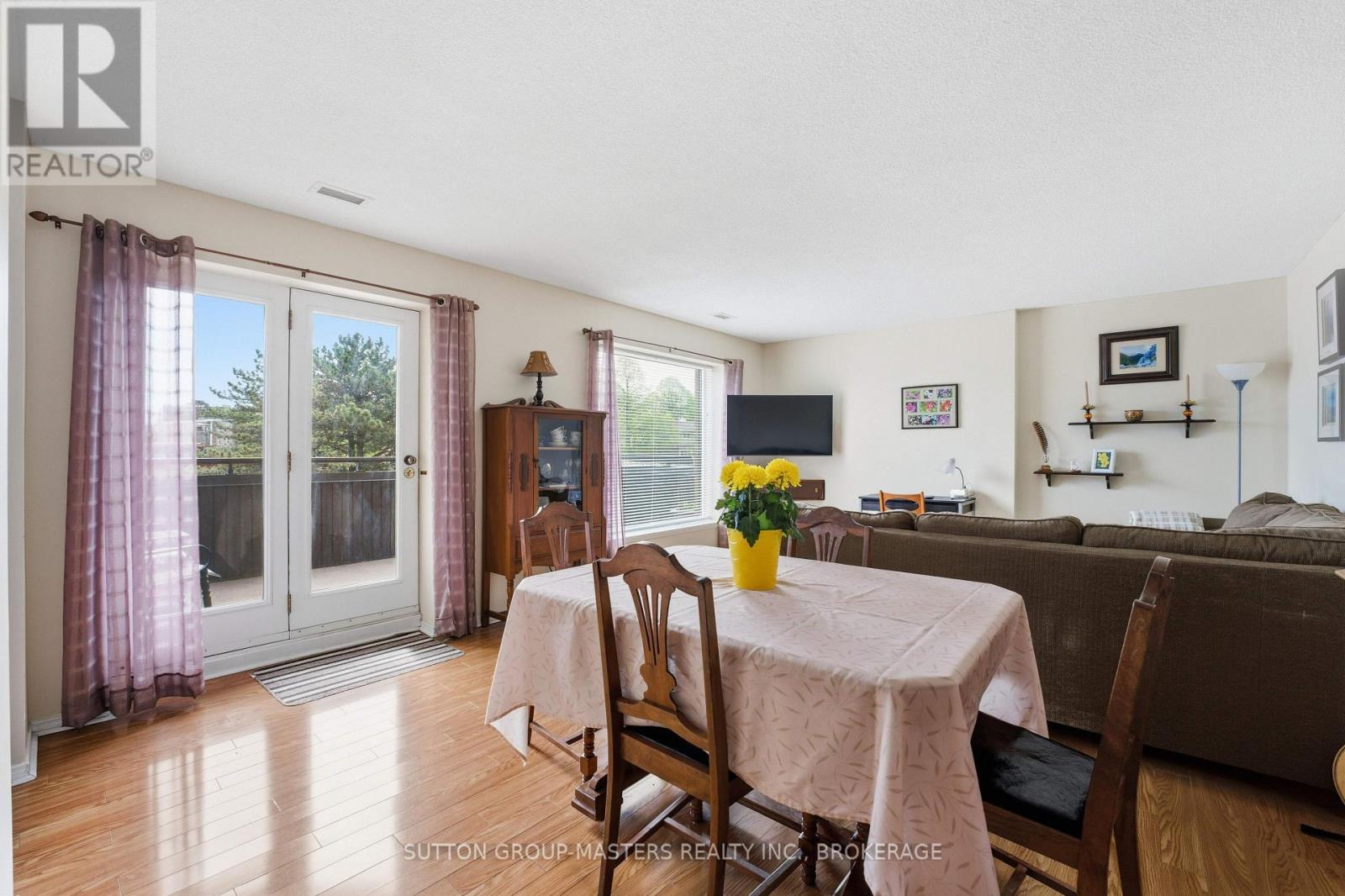#204 130 WRIGHT CRESCENT - Image 9