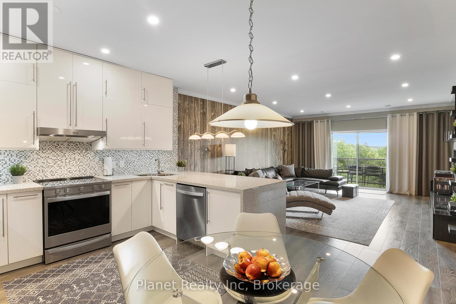 #507 60 WYNDHAM STREET S - Image 9