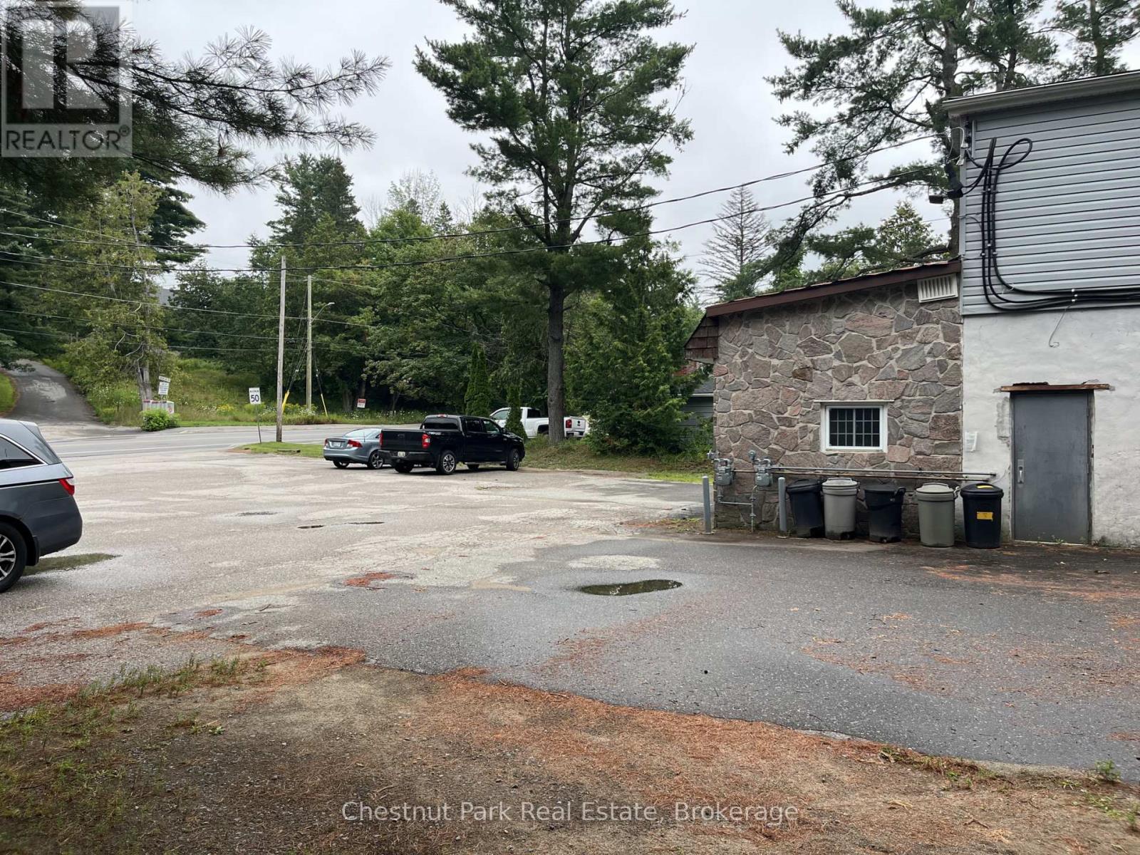 368 MANITOBA STREET - 3