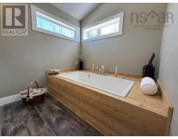 660 St. Andrews River Road, Shubenacadie East, NS B0N2H0 Photo 14