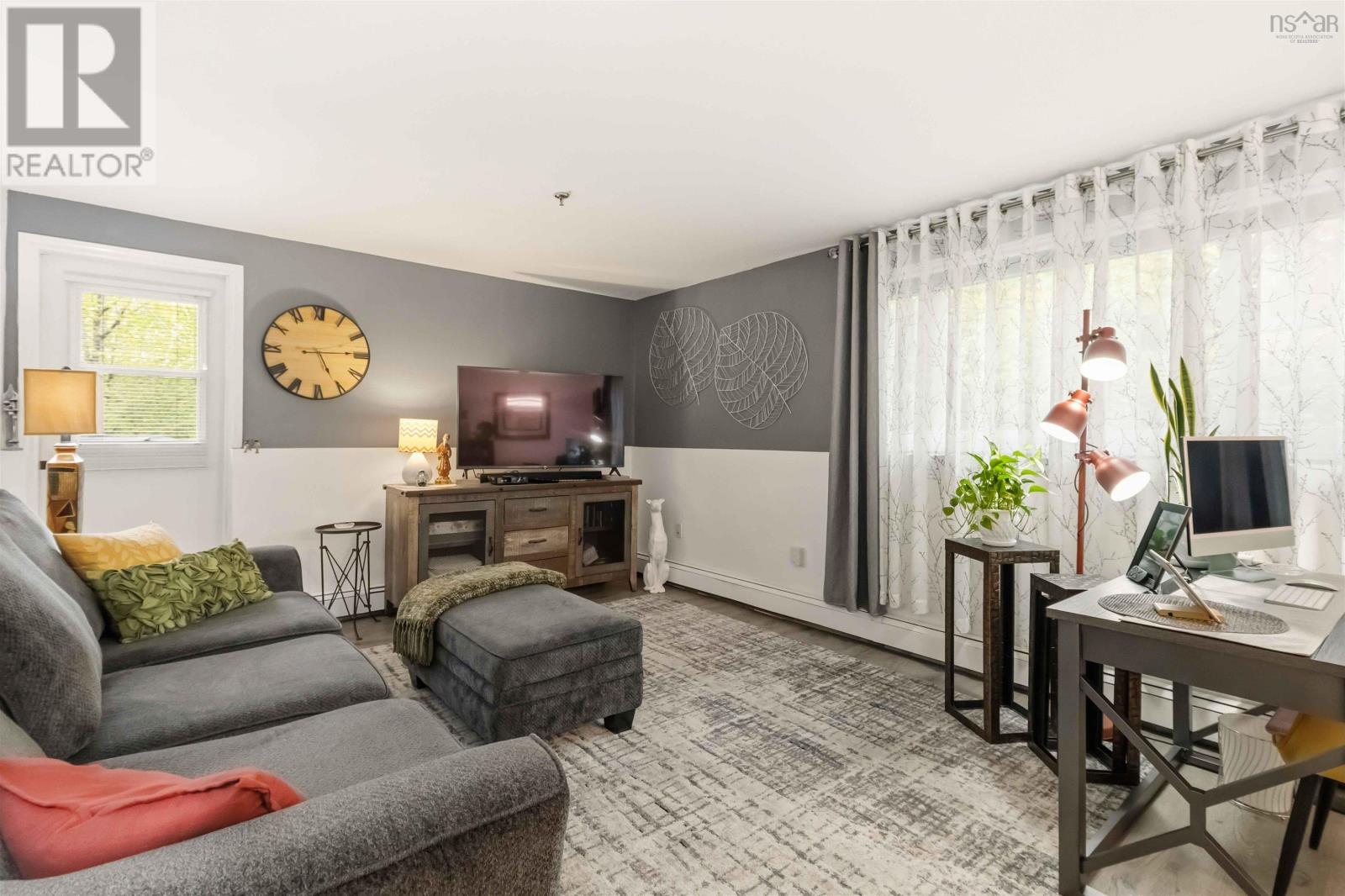 #4 41 Moirs Mill Road - 13