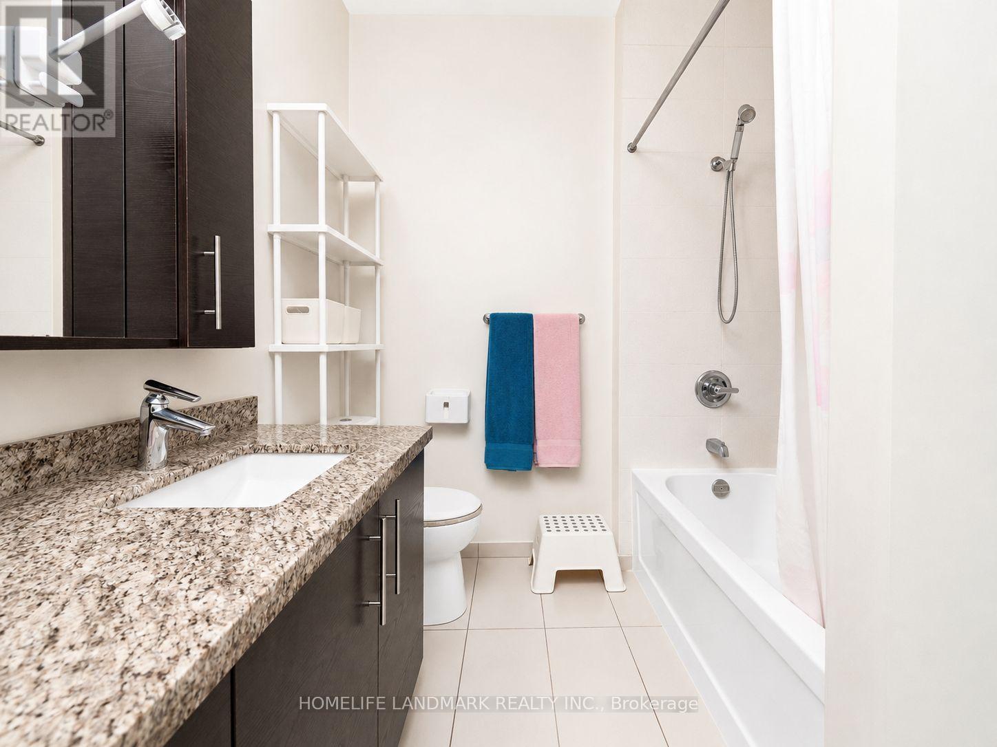 #325-PH9 325 SOUTH PARK ROAD - 14