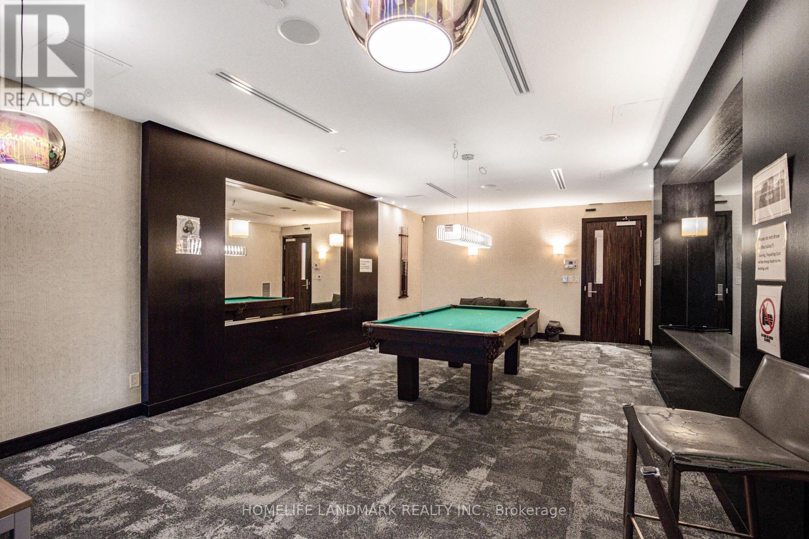 #325-PH9 325 SOUTH PARK ROAD - 22