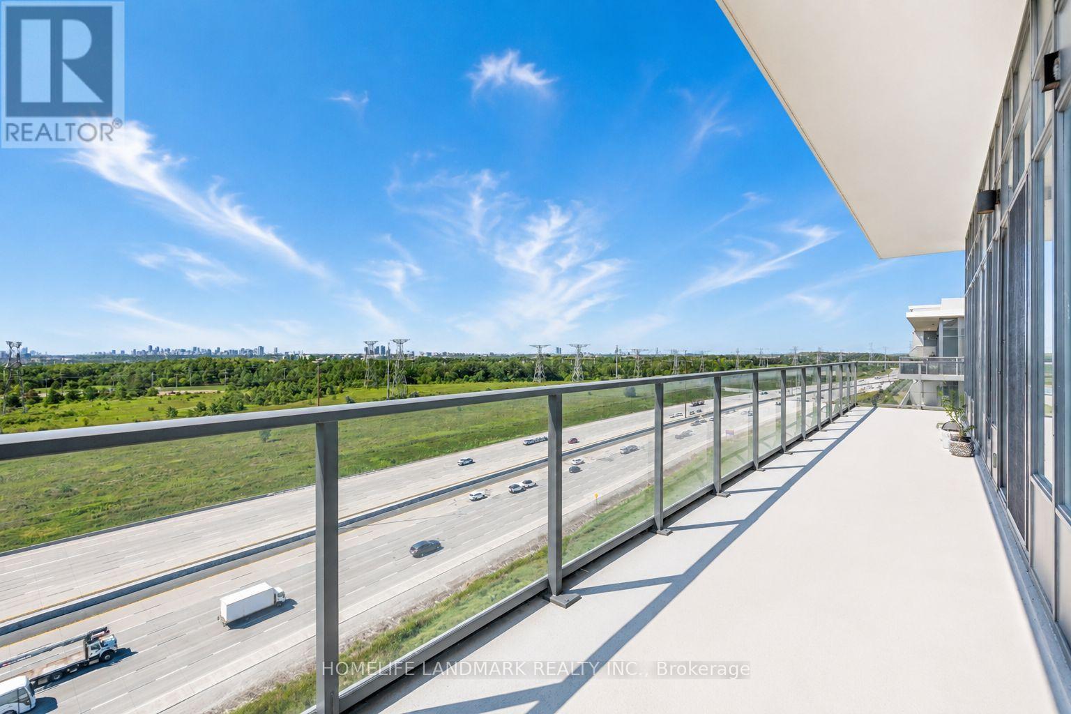 #325-PH9 325 SOUTH PARK ROAD - 4