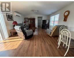 34 Woodford Drive thumbnail 13