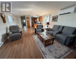 34 Woodford Drive thumbnail 14