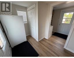 34 Woodford Drive thumbnail 22