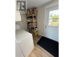 34 Woodford Drive thumbnail 24