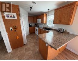 34 Woodford Drive thumbnail 4