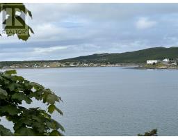 80-82 Cove Road thumbnail 2