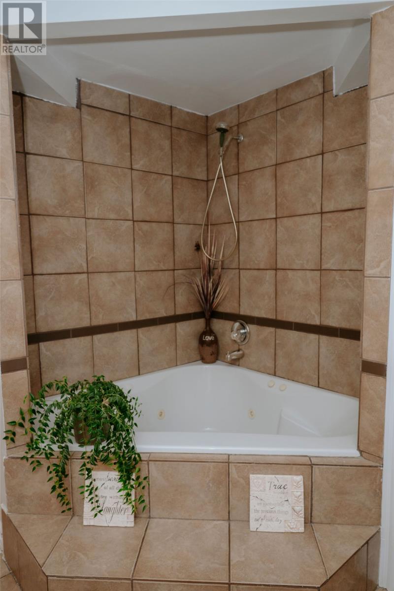 58 Byrd Avenue - 25