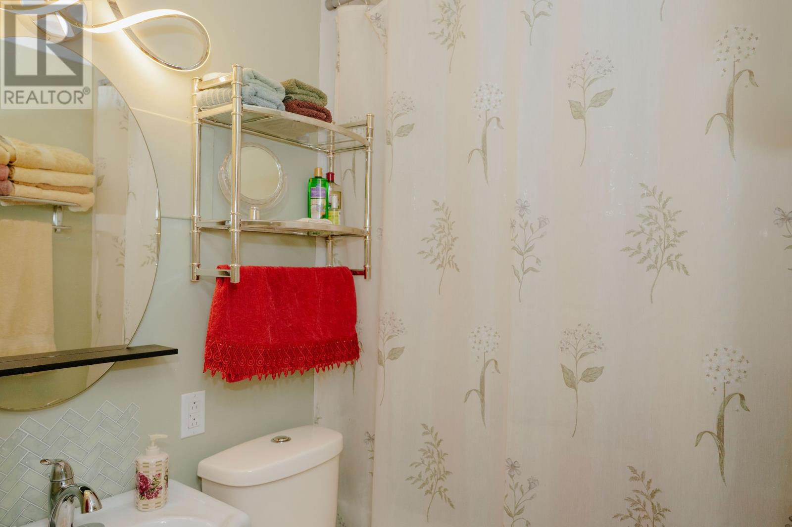 58 Byrd Avenue - 33