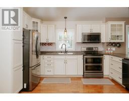 58 Byrd Avenue thumbnail 2