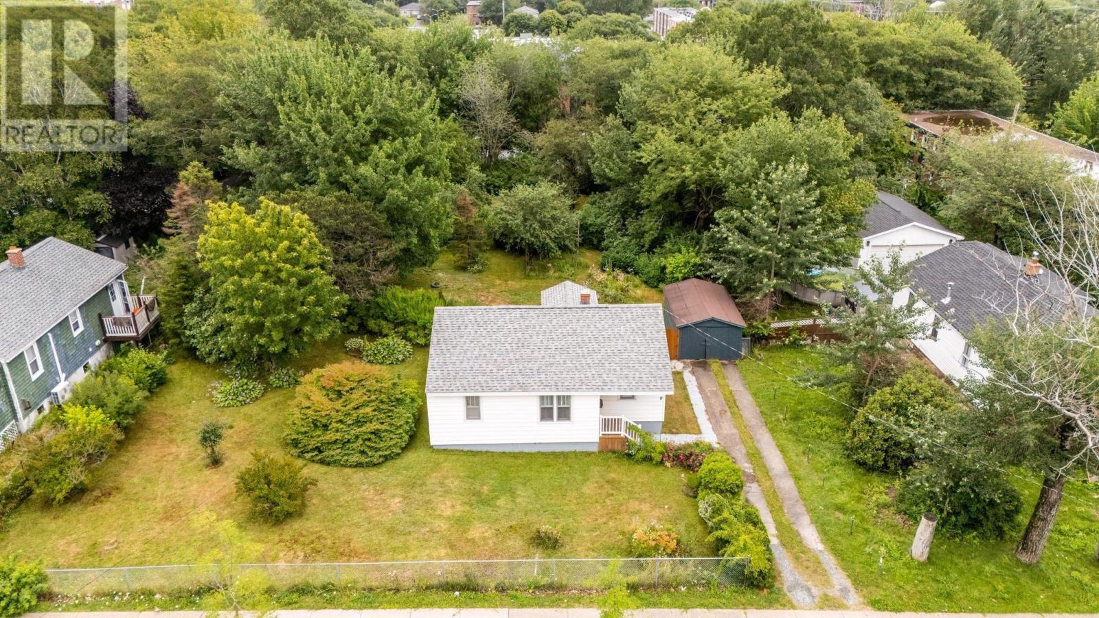 8 Brule Street, Dartmouth — photo 2