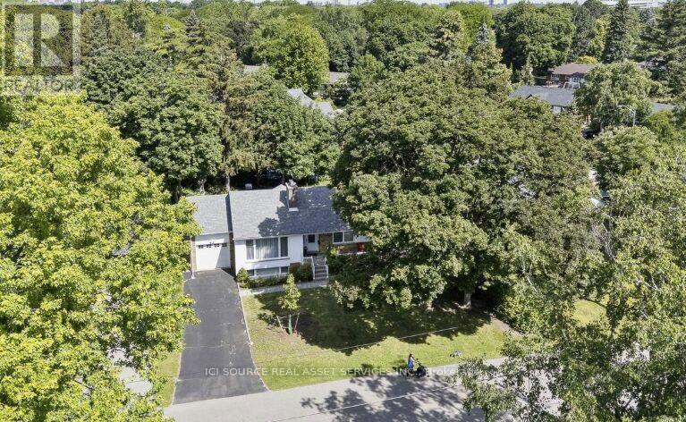 1603 LINCOLNSHIRE BOULEVARD - 35