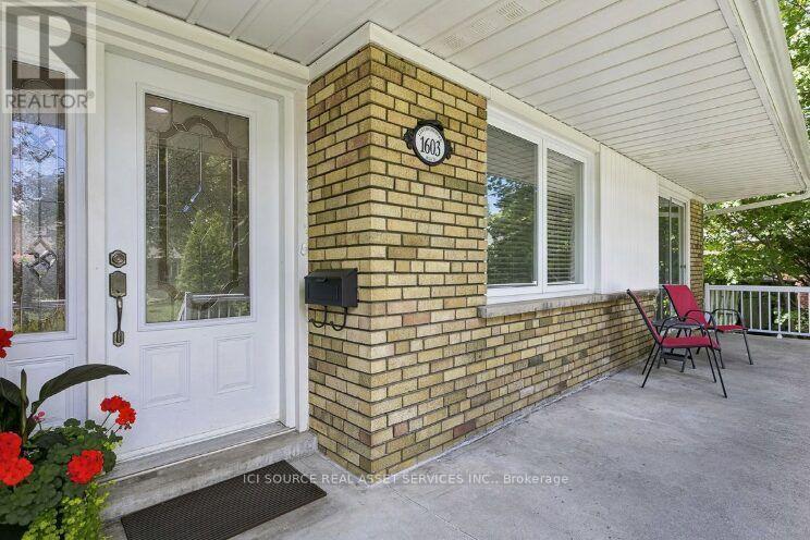 1603 LINCOLNSHIRE BOULEVARD - 4