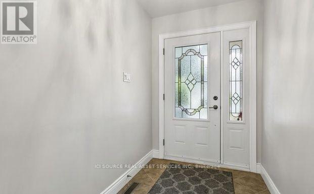 1603 LINCOLNSHIRE BOULEVARD - 5