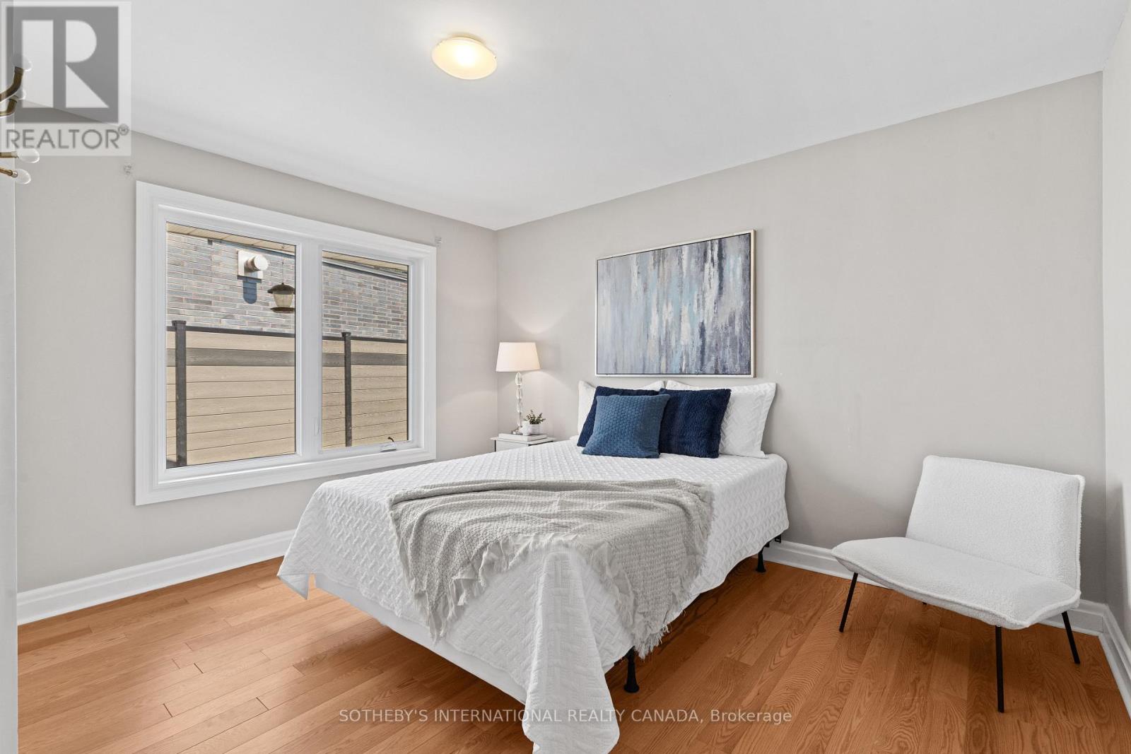 9 BABINGTON COURT - 20