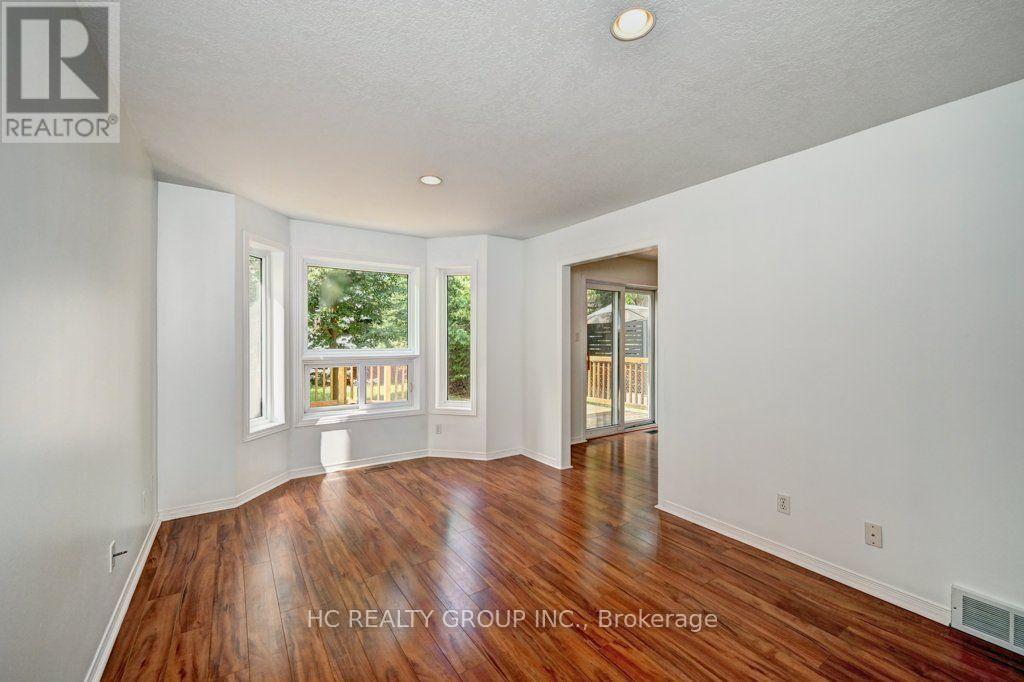 271 RESURRECTION DRIVE - 12