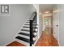 Family room - 271 Resurrection Drive, Kitchener, ON N2N3H4 Photo 7
