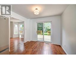 271 Resurrection Drive, Kitchener, ON N2N3H4 Photo 9