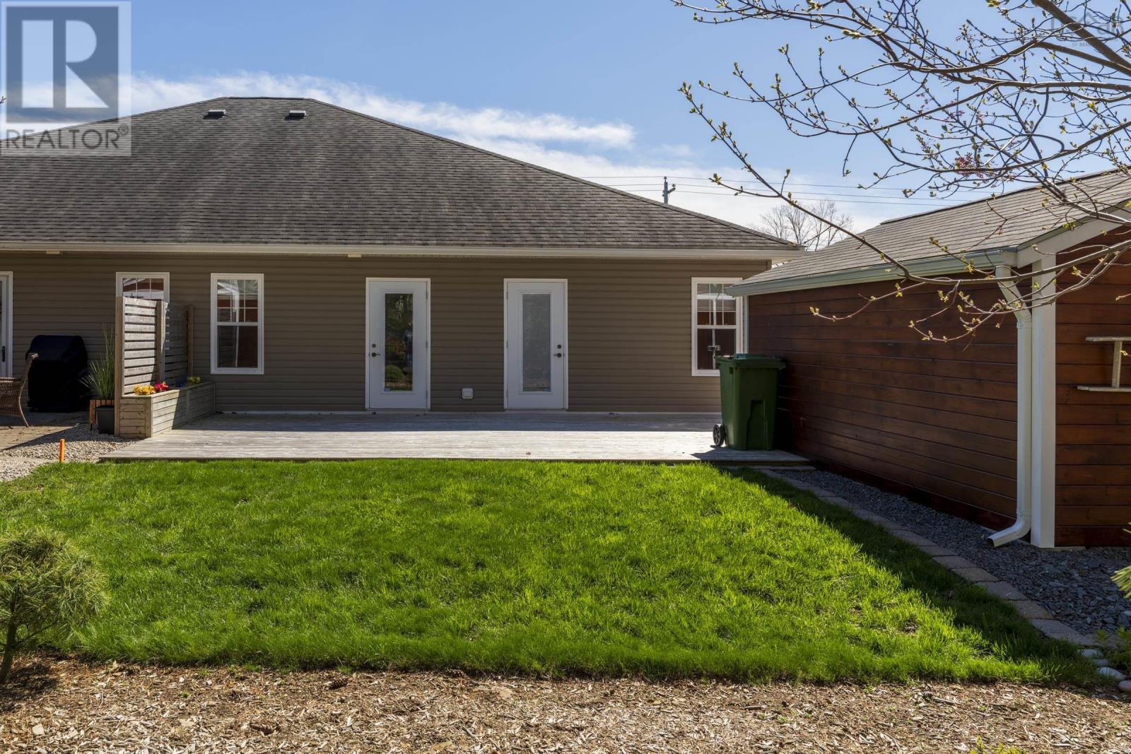 376 Glen Allan Drive - 39