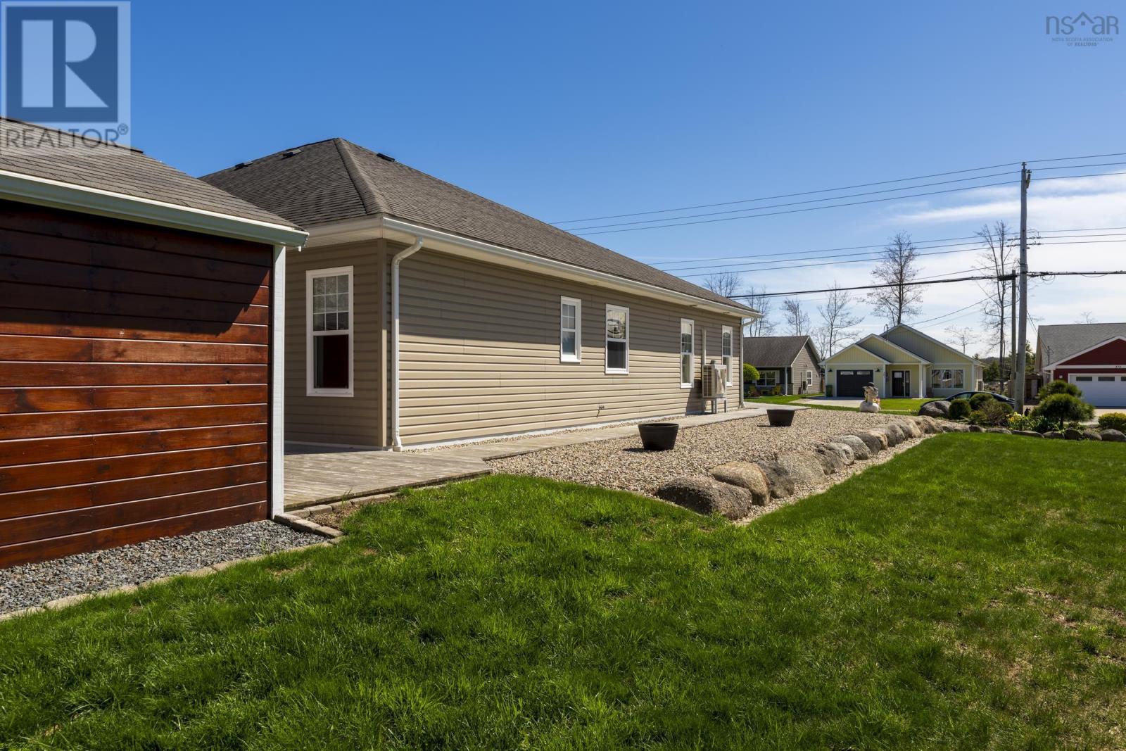 376 Glen Allan Drive - 37