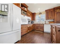 Eat in kitchen - 392 Birch Hill Road, Bass River, NS B0M1B0 Photo 12