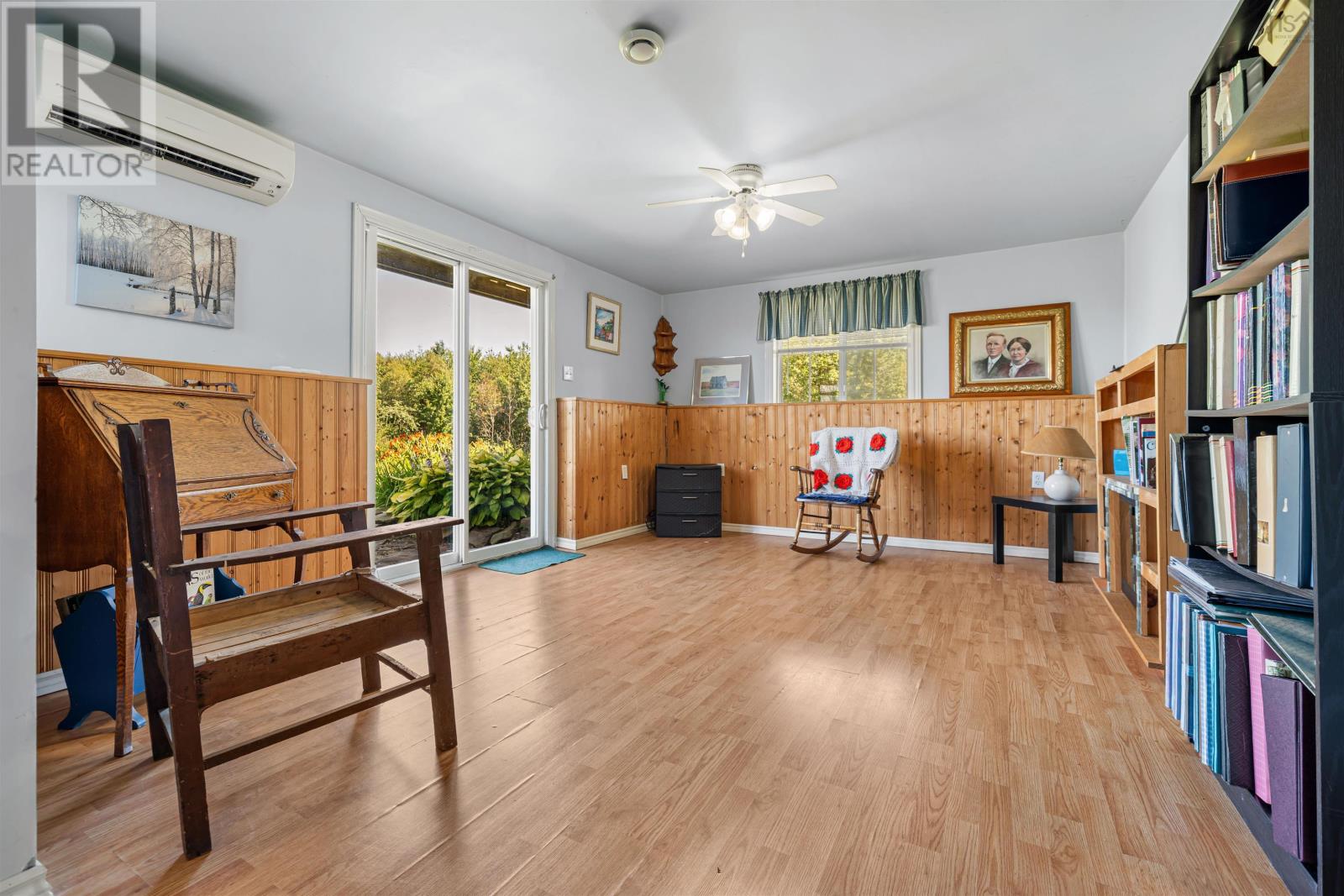 392 BIRCH HILL Road - 32