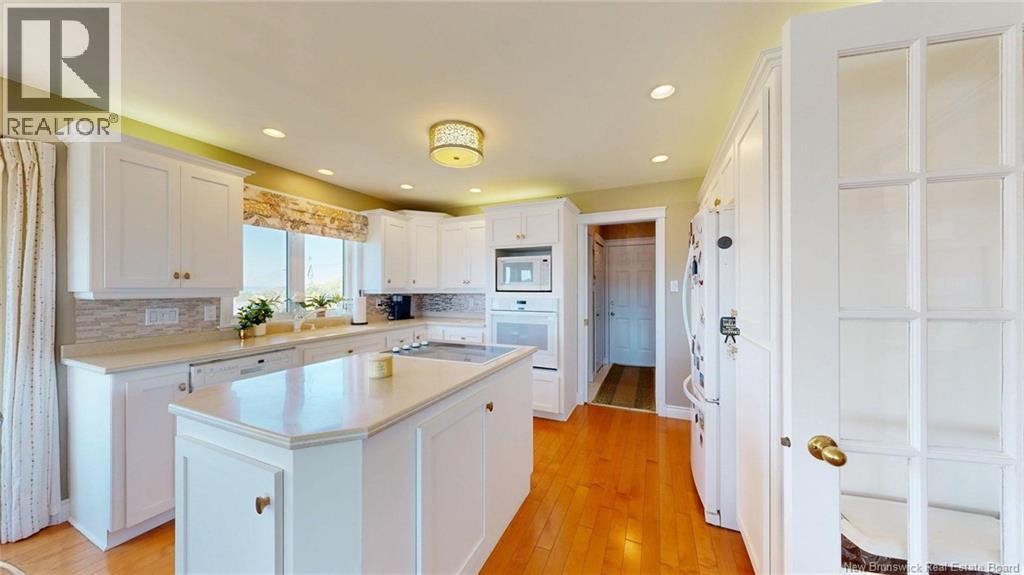 91 Rivershore Drive - Image 14
