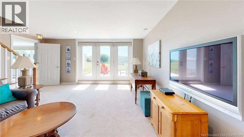 91 Rivershore Drive - Image 27