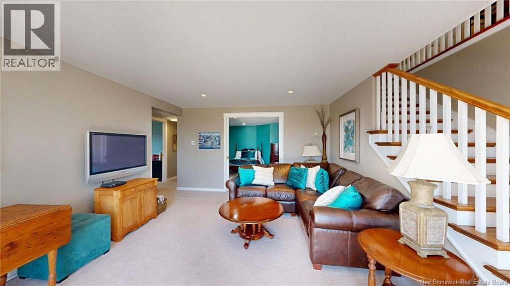 91 Rivershore Drive - Image 28