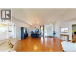 91 Rivershore Drive, photo 10