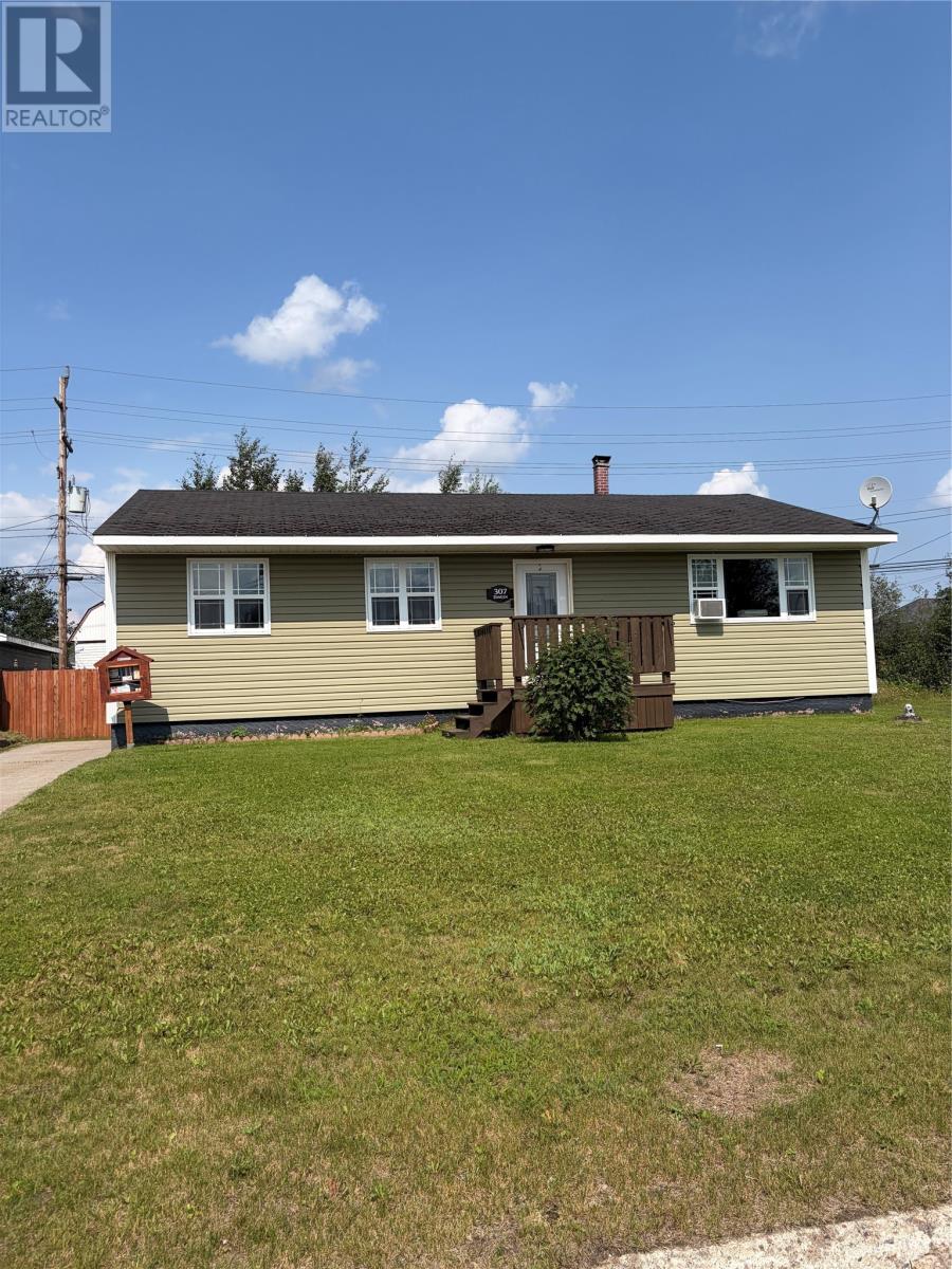 307 Dineen Crescent