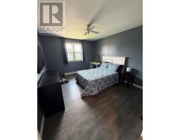307 Dineen Crescent thumbnail 19