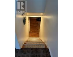 307 Dineen Crescent thumbnail 20