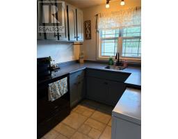 307 Dineen Crescent thumbnail 7
