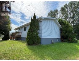716 Rue Mgr Lanteigne, Petit Rocher, NB E8J1E7 Photo 12