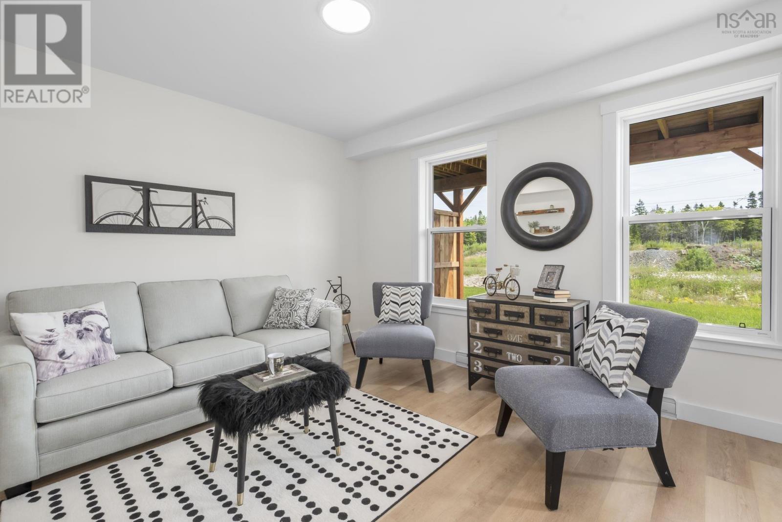 42 Berm Street - 37