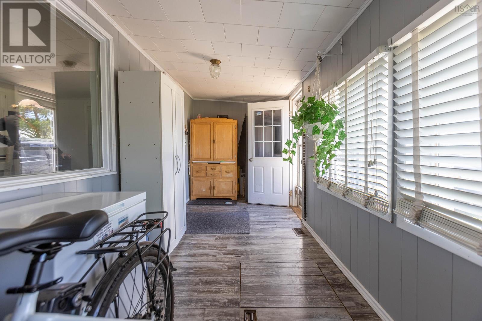 1 Beaver Dam Road - 5