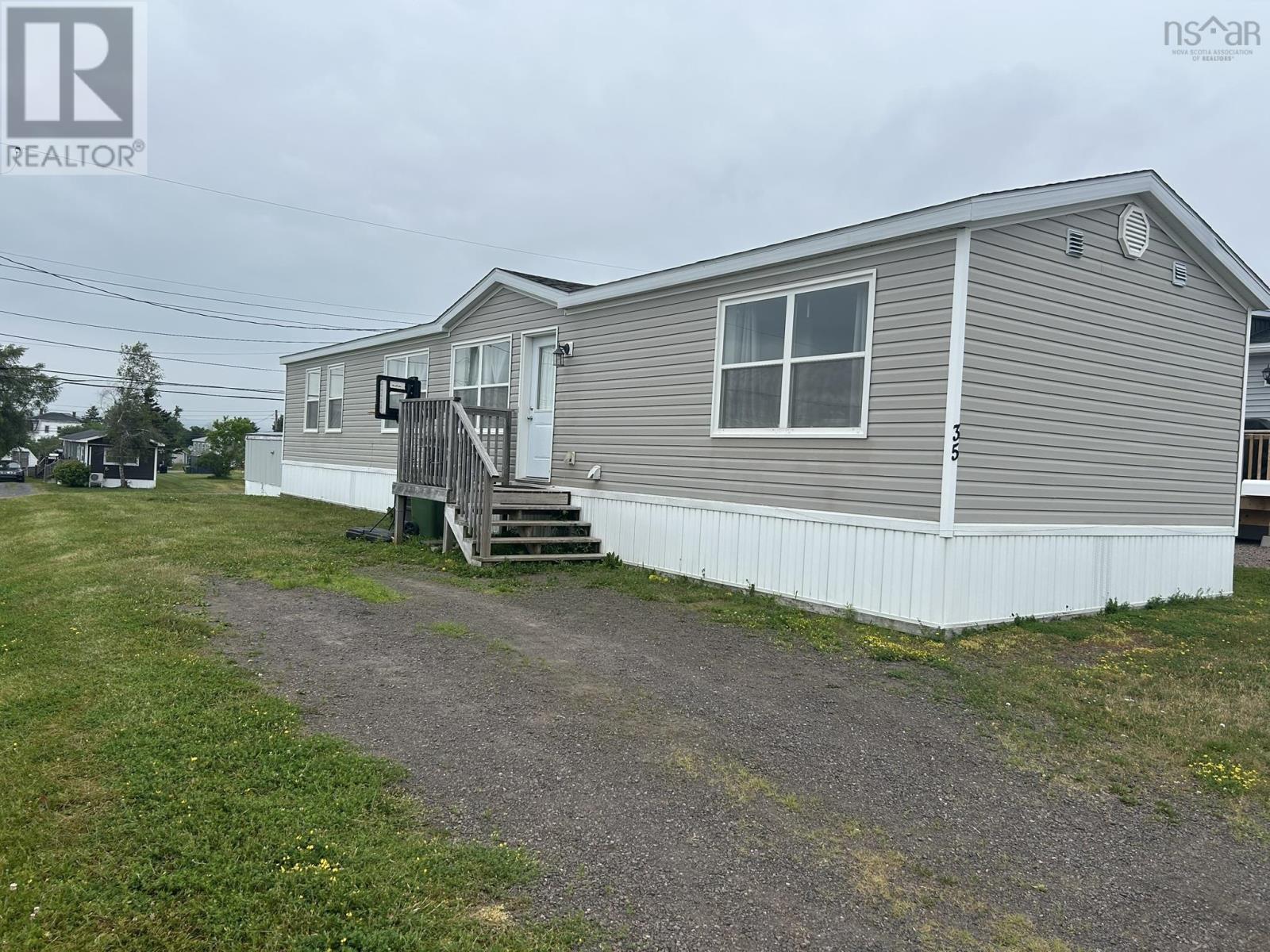 35 BOMBER Drive, Bible Hill — photo 2