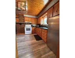 72 Bob Clark Drive thumbnail 4
