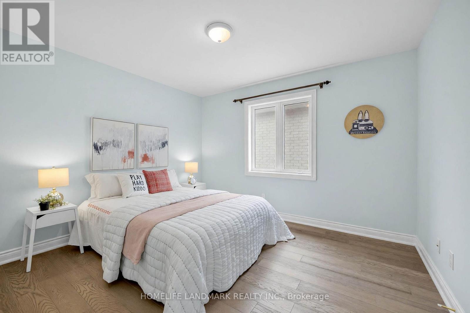 28 DANPATRICK DRIVE - 21