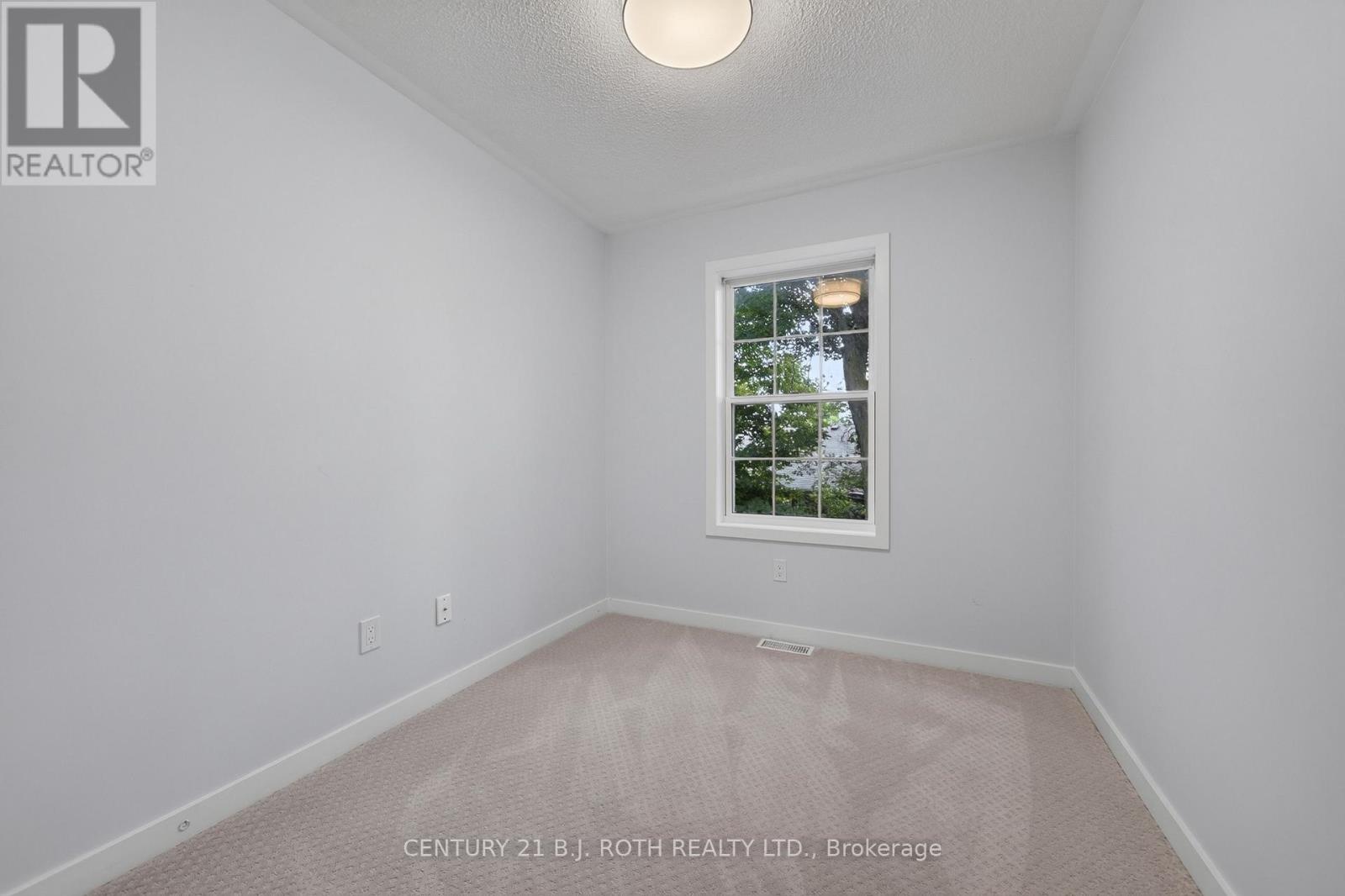 #43 91 COUGHLIN ROAD - 24